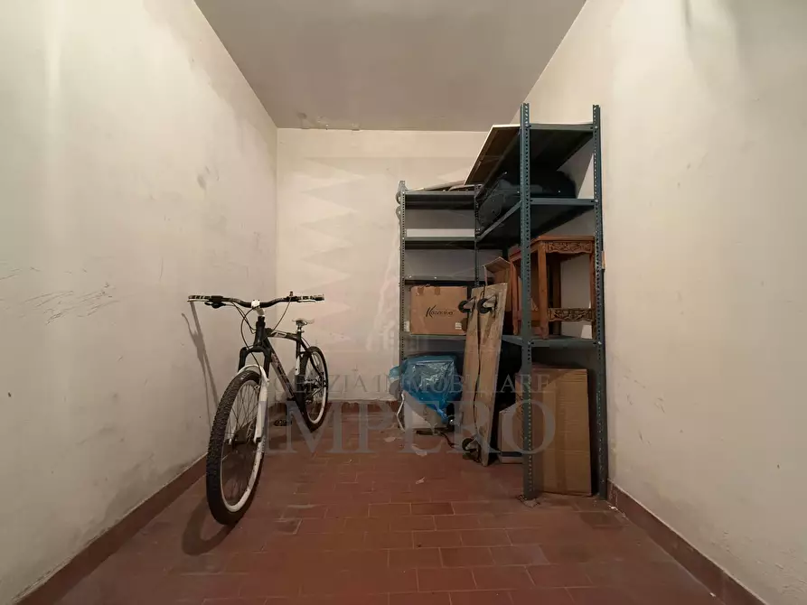 Immagine 6 di Garage in vendita  in Passeggiata Trento e Trieste 43 a Ventimiglia