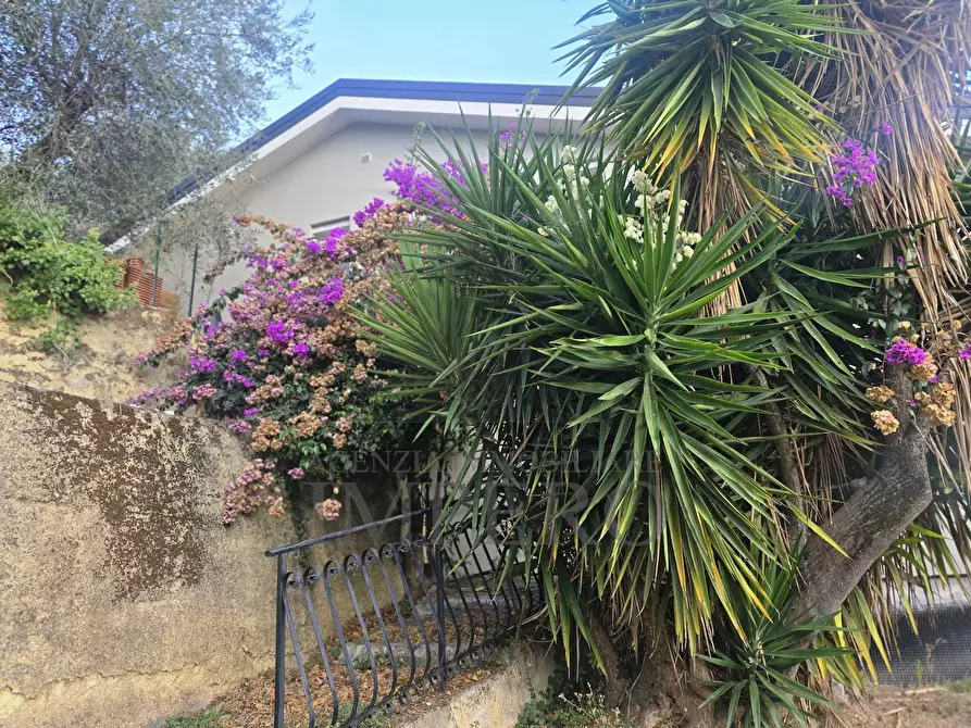Immagine 15 di Villa in vendita  in Via Turistica 186 a Camporosso