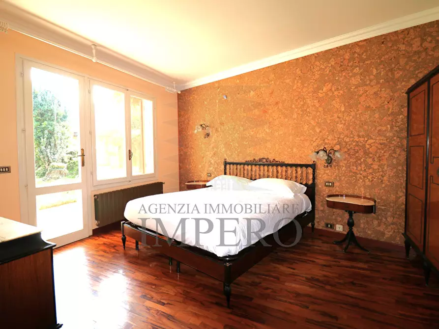 Immagine 20 di Villa in vendita  in Via Tamagna 1 a Ventimiglia