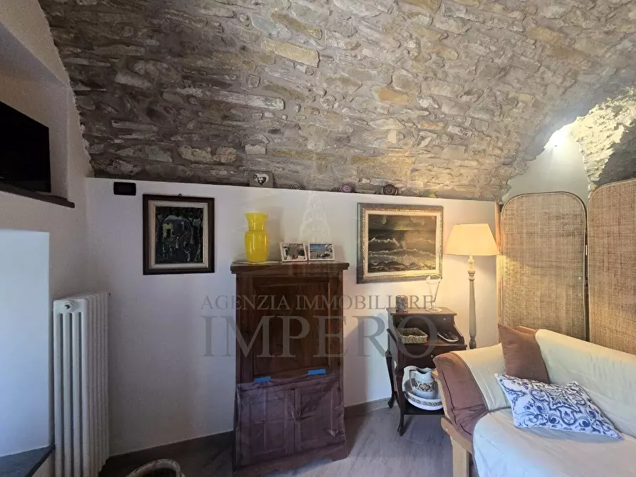 Immagine 25 di Porzione di casa in vendita  in Via Felice Cascione 19 a Ventimiglia