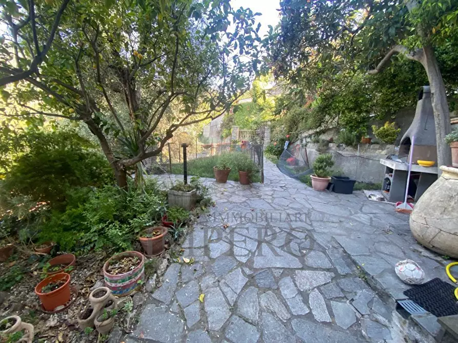 Immagine 52 di Porzione di casa in vendita  in Via San Anfosso Ten. 18 a Ventimiglia