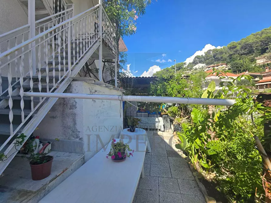 Immagine 21 di Villa in vendita  in Via Luciano Veziano 10 a Ventimiglia
