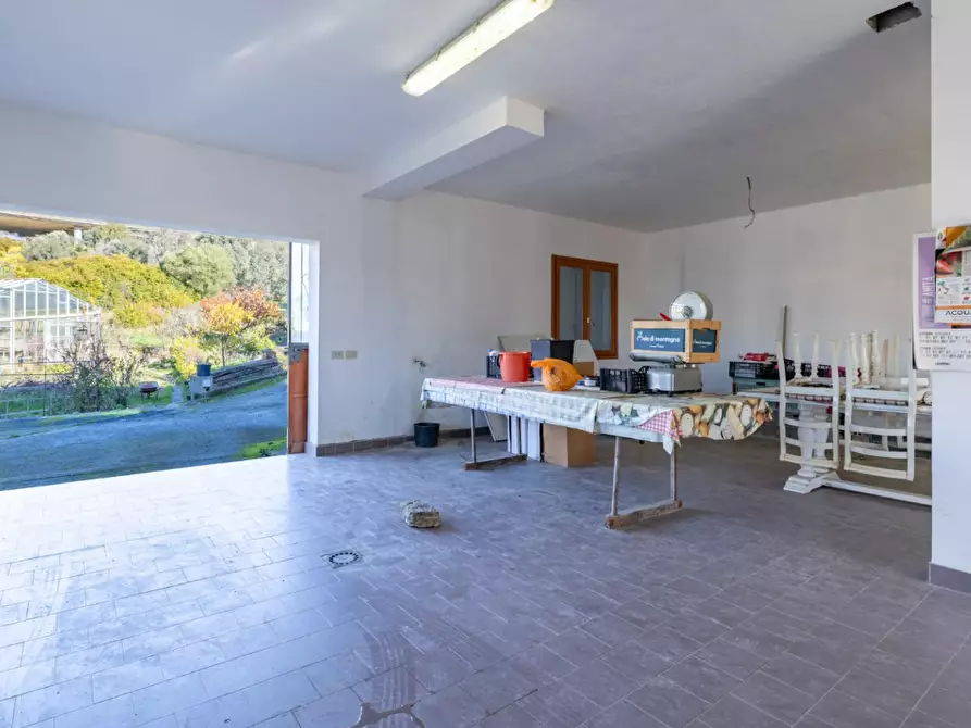 Immagine 10 di Casa bifamiliare in vendita  in Via Sapergo 2 a Bordighera