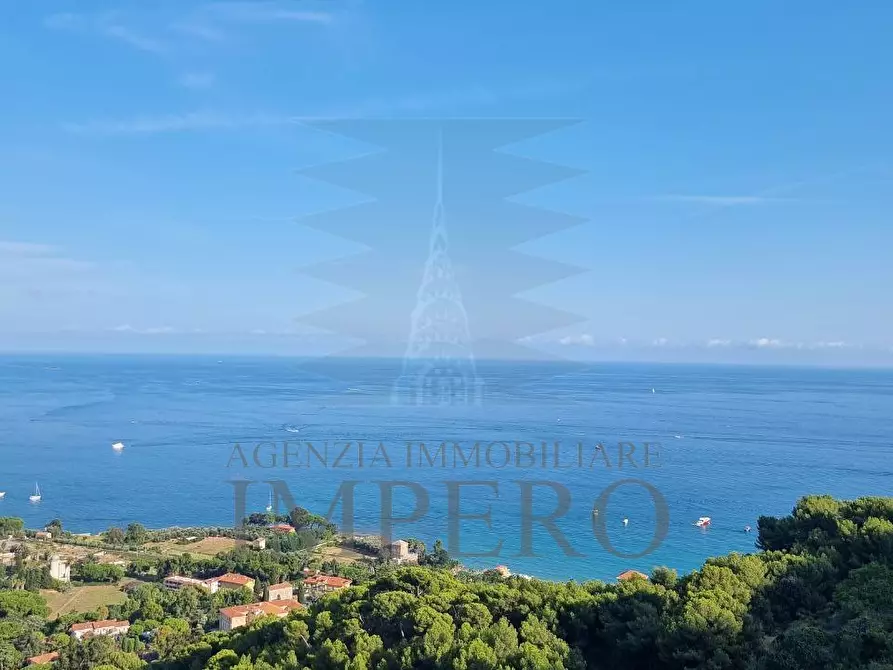 Immagine 47 di Villa in vendita  in Corso Francia 108 a Ventimiglia