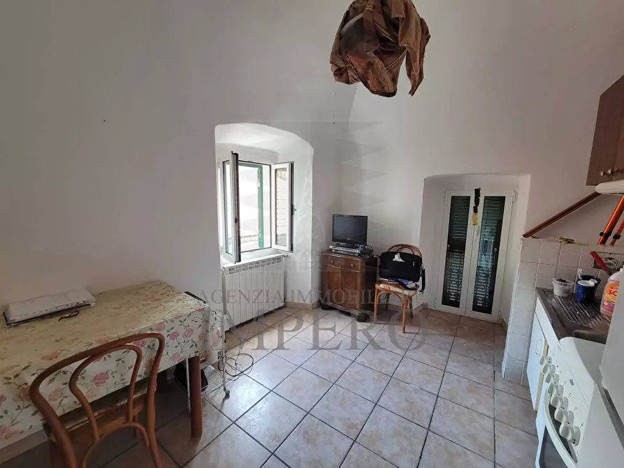 Immagine 13 di Trilocale in vendita  in vicolo orsini 6 a Camporosso