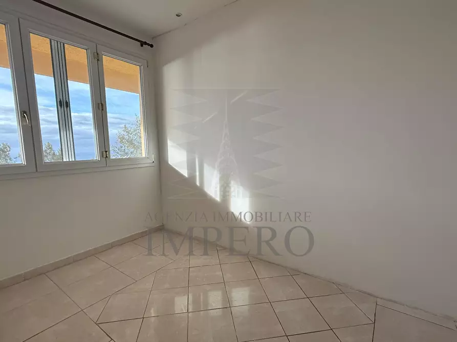Immagine 16 di Bilocale in vendita  in Via Alpe Summa 5 a Ventimiglia