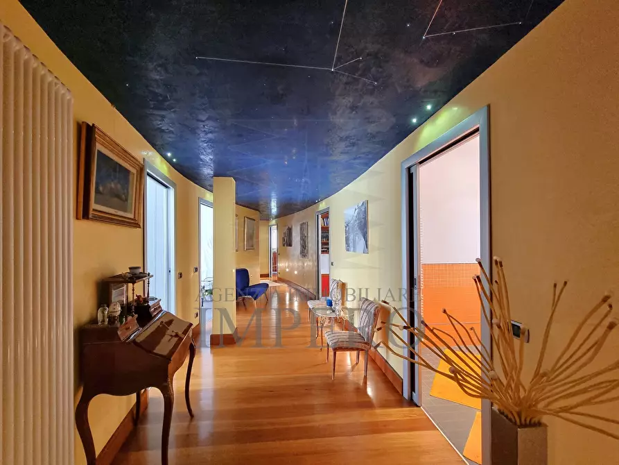 Immagine 17 di Attico in vendita  in Via G. Matteotti 1 a Ventimiglia