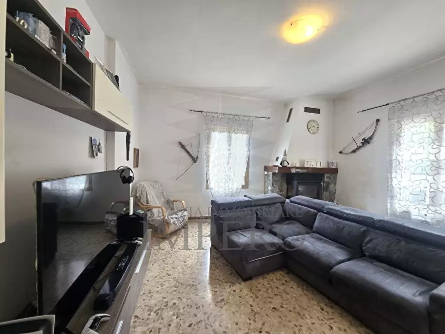 Immagine 4 di Casa bifamiliare in vendita  in Via Ciappin 2 a Ventimiglia