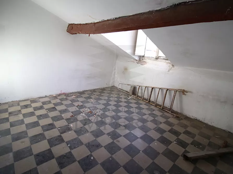 Immagine 19 di Quadrilocale in vendita  in Via Roma 18 a Ventimiglia
