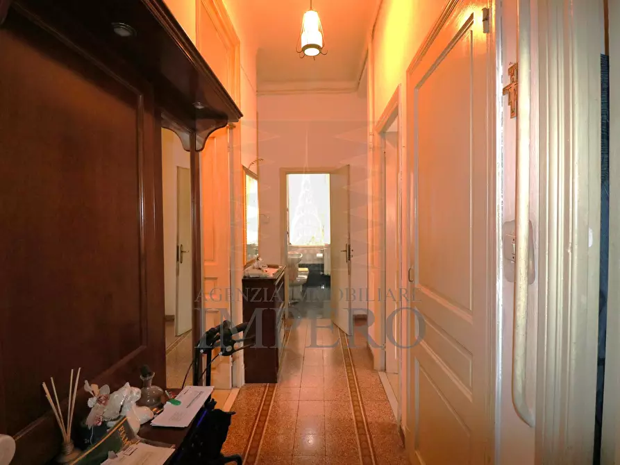 Immagine 36 di Pentalocale in vendita  in Via Ernesto Chiappori 28 a Ventimiglia