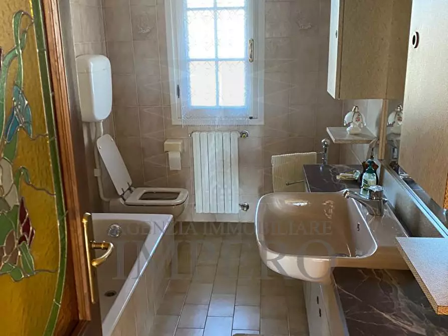 Immagine 13 di Porzione di casa in vendita  in Via Giacomo Puccini 71 a Camporosso