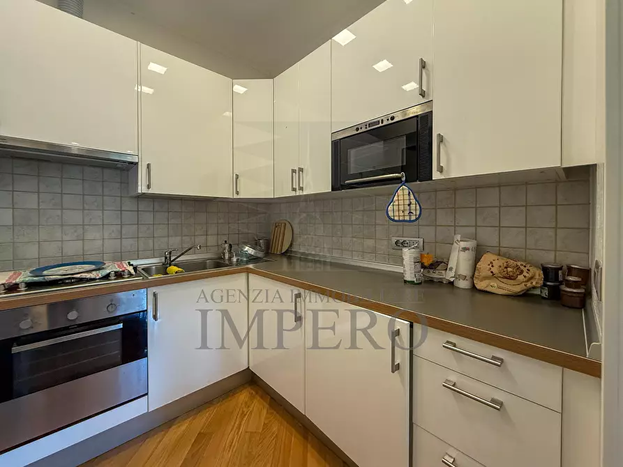 Immagine 5 di Quadrilocale in vendita  in Via Enzo Verrando 10 a Bordighera