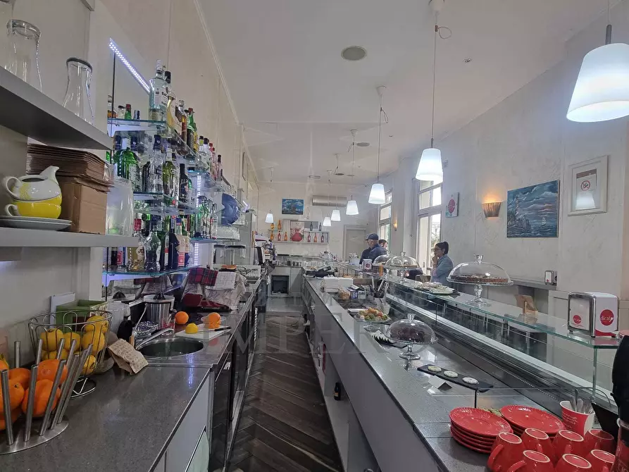 Immagine 6 di Bar / Ristorante in vendita  in Corso Italia 138 a Bordighera