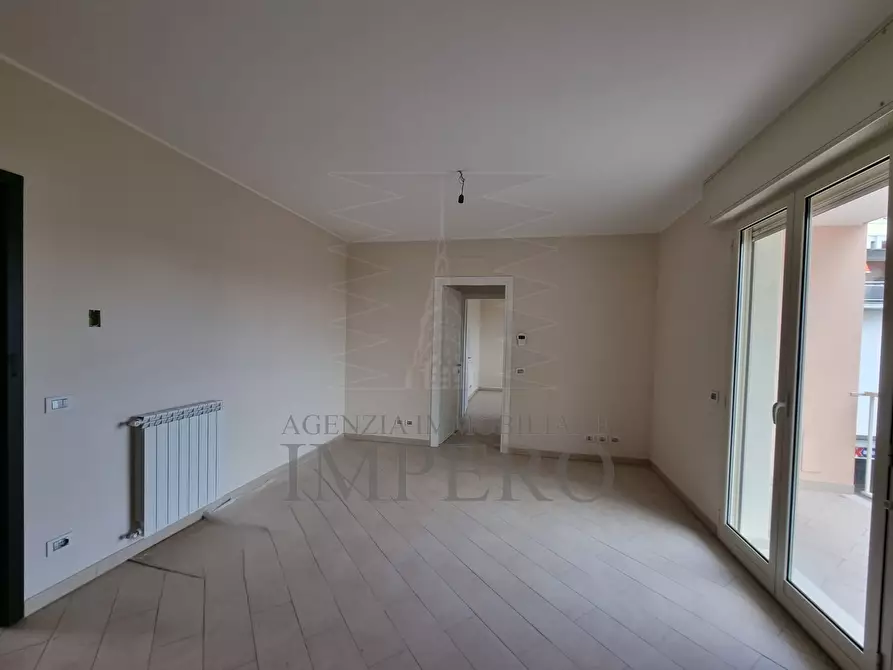 Immagine 10 di Trilocale in vendita  in passeggiata trento trieste 39 a Ventimiglia