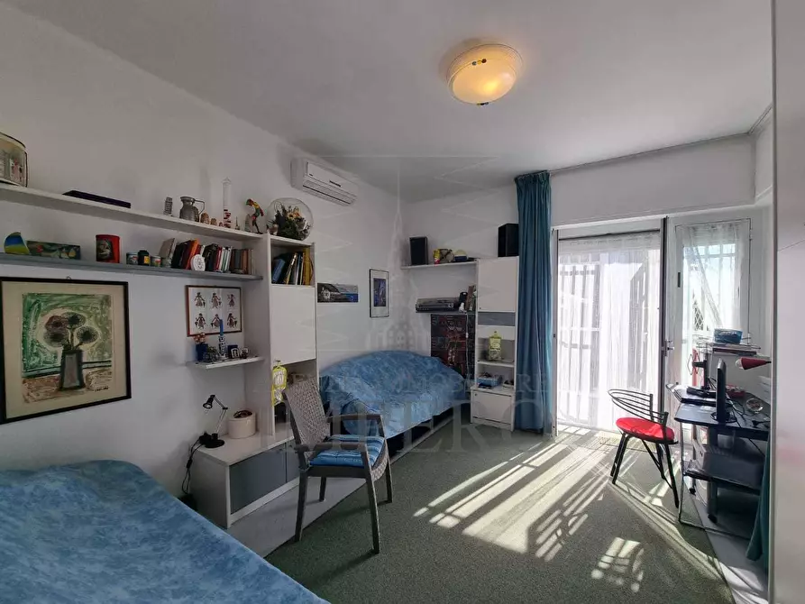 Immagine 11 di Bilocale in vendita  in Via Cavalieri di Malta 10 a Ospedaletti