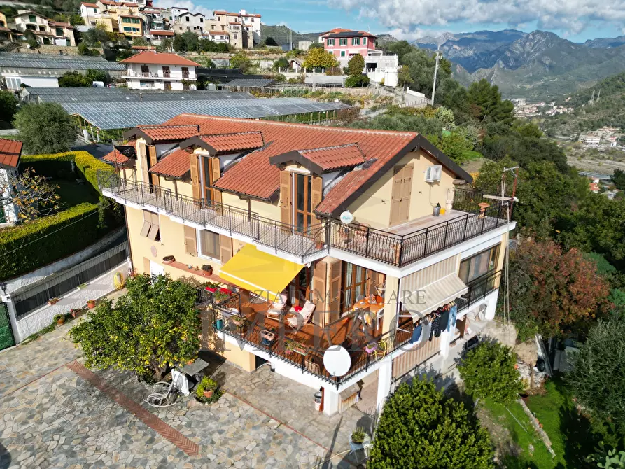 Immagine 32 di Casa indipendente in vendita  in Via Tamagna 25 a Ventimiglia