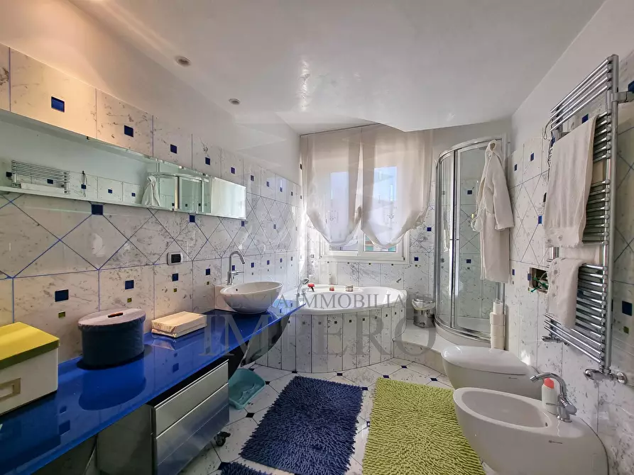 Immagine 30 di Attico in vendita  in Via G. Matteotti 1 a Ventimiglia