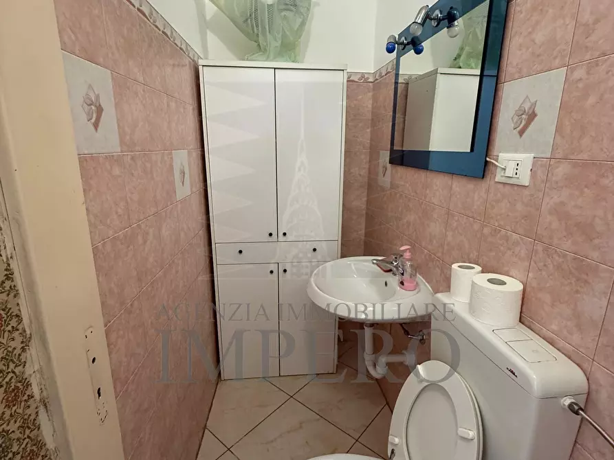 Immagine 19 di Pentalocale in vendita  in Corso Genova 1/A a Ventimiglia