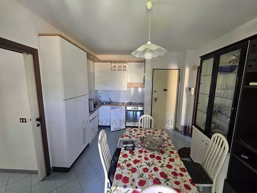 Immagine 12 di Trilocale in vendita  in Via Romana 100 a Bordighera