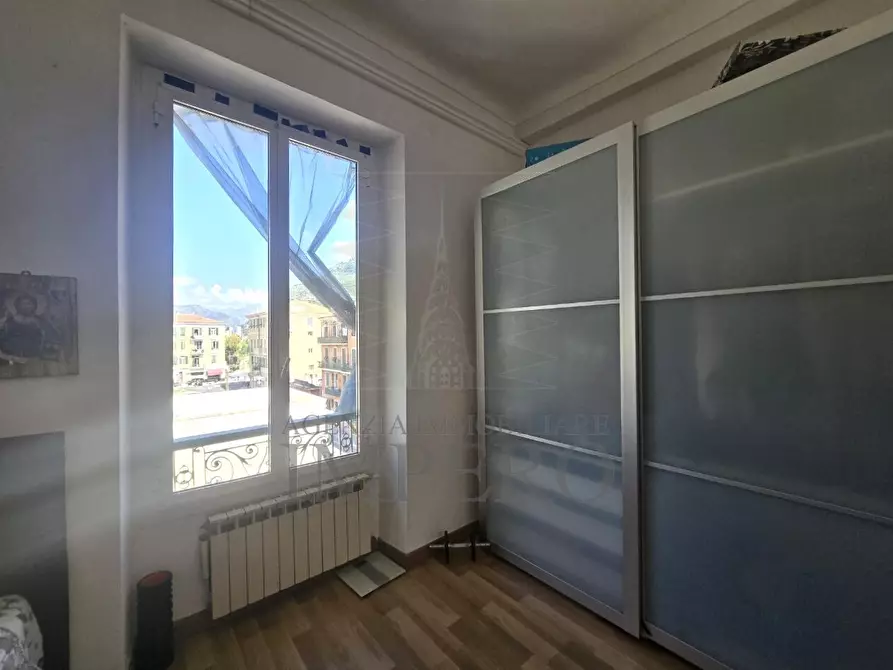 Immagine 9 di Quadrilocale in vendita  in Via Trossarelli 6a a Ventimiglia