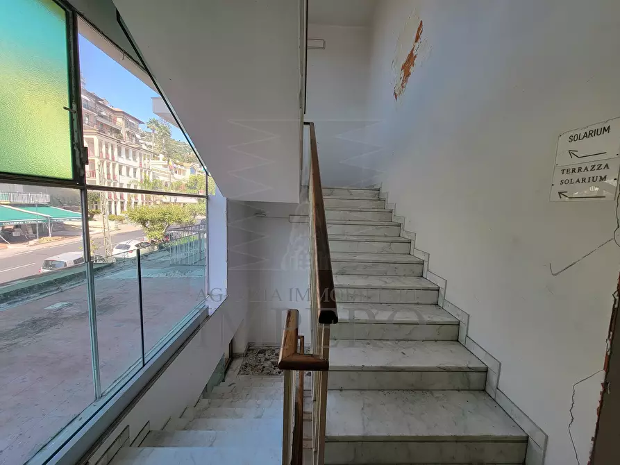 Immagine 48 di Albergo/B&B/Residence in vendita  in via regina margherita 97 a San Remo