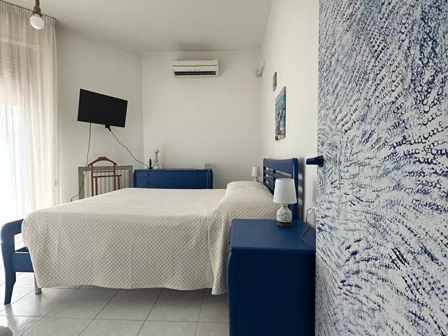 Immagine 11 di Trilocale in affitto  a Francavilla Al Mare