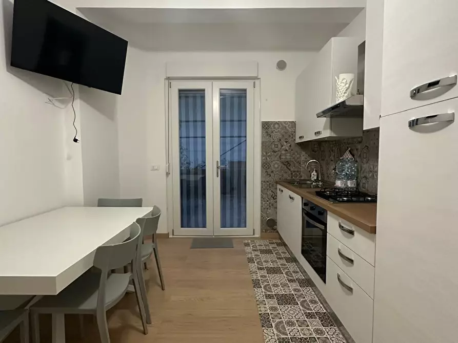 Immagine 2 di Bilocale in affitto  in Viale Maiella 23/A a Francavilla Al Mare