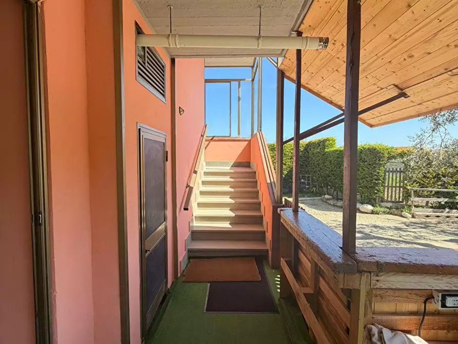 Immagine 3 di Casa indipendente in vendita  in VIALE MAIELLA a Chieti