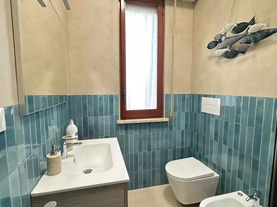 Immagine 15 di Trilocale in affitto  in Viale Maiella 23/A a Francavilla Al Mare