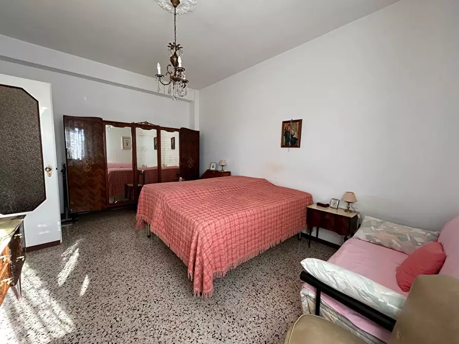 Immagine 8 di Quadrilocale in vendita  in Viale Maiella 23/A a Pescara