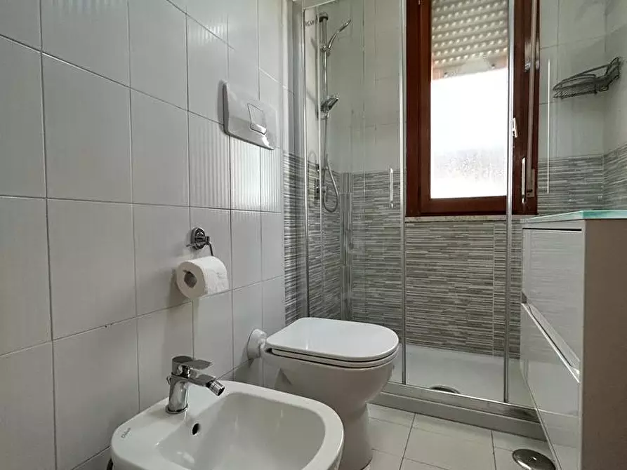 Immagine 10 di Quadrilocale in affitto  a Francavilla Al Mare