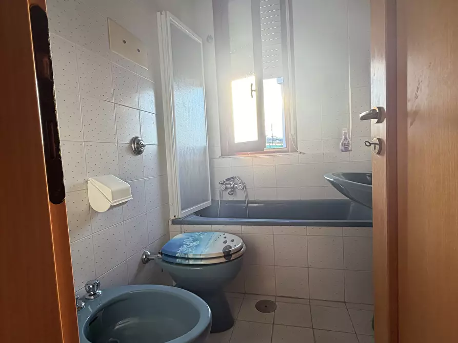 Immagine 15 di Trilocale in affitto  a Francavilla Al Mare