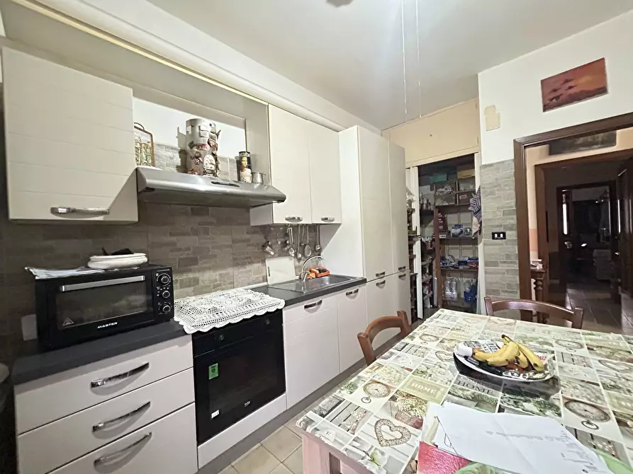 Immagine 4 di Porzione di casa in vendita  in Viale Maiella 23/A a Francavilla Al Mare