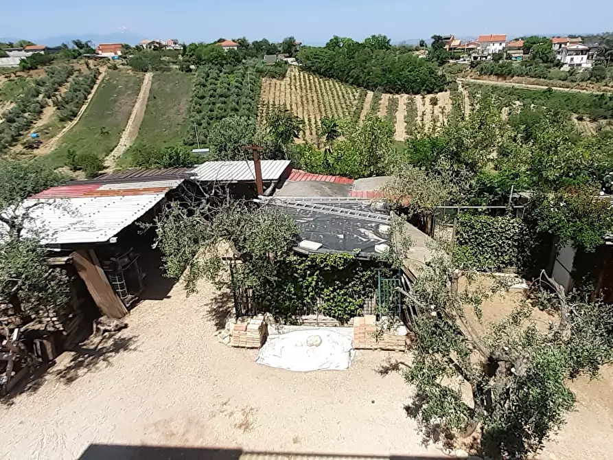 Immagine 38 di Casa indipendente in vendita  a Chieti