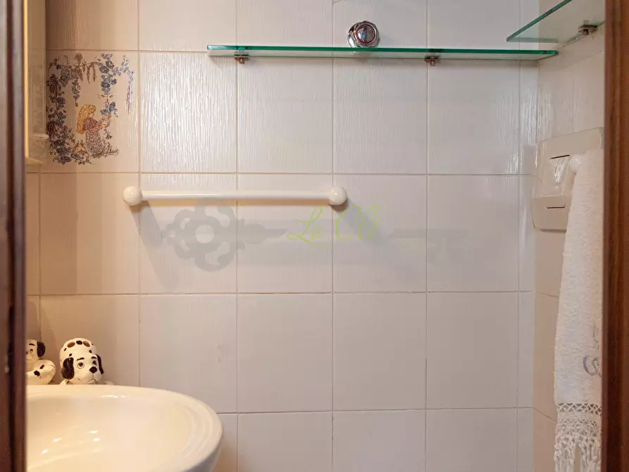 Immagine 21 di Quadrilocale in vendita  in Frazione Biolley 69 a Morgex