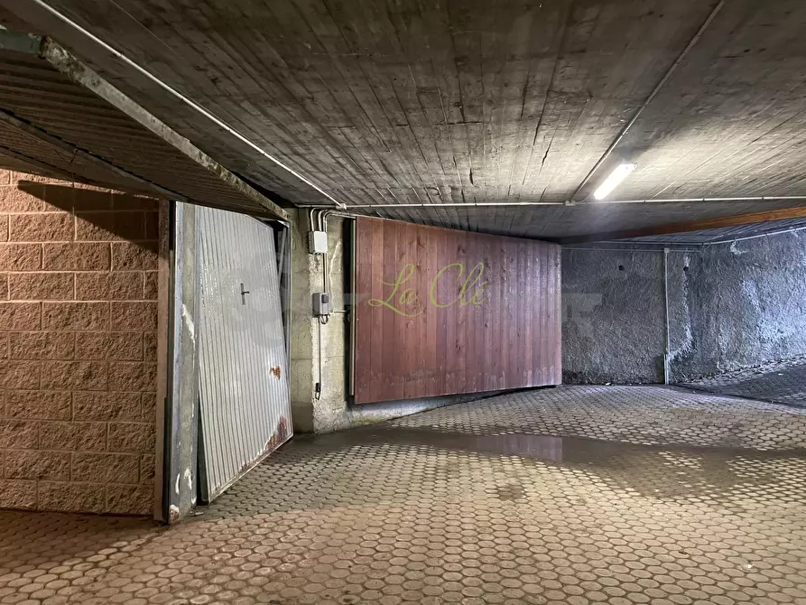 Immagine 2 di Garage in affitto  a Courmayeur