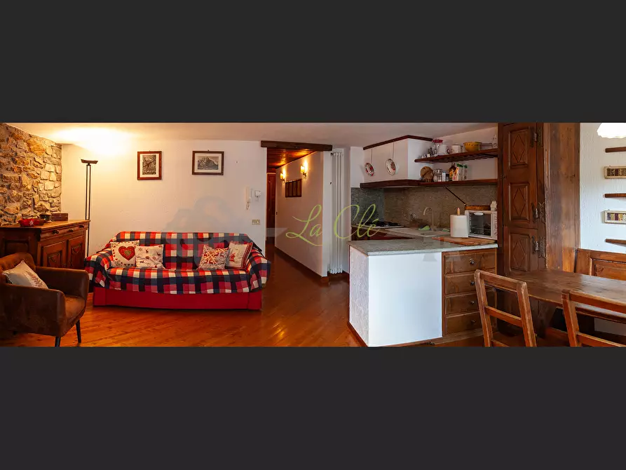 Immagine 2 di Trilocale in affitto  a Courmayeur