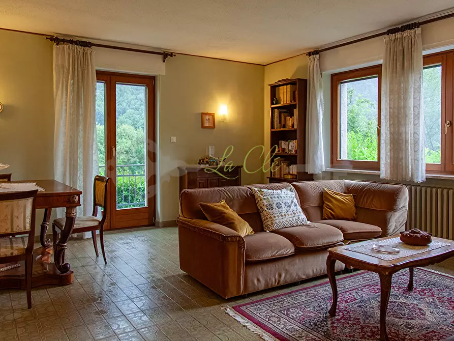 Immagine 2 di Villetta a schiera in vendita  a La Salle