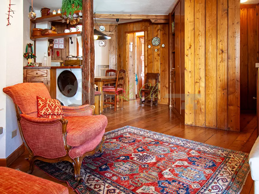 Immagine 5 di Quadrilocale in affitto  a Courmayeur