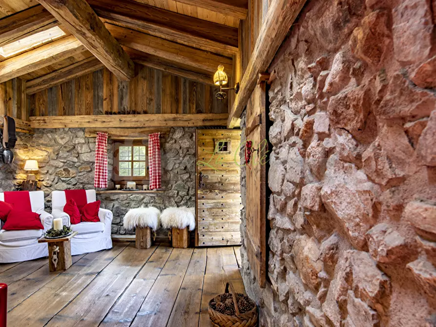 Immagine 4 di Baita in affitto  in Località Peuterey 15 a Courmayeur