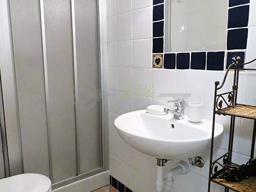 Immagine 12 di Quadrilocale in affitto  a Courmayeur