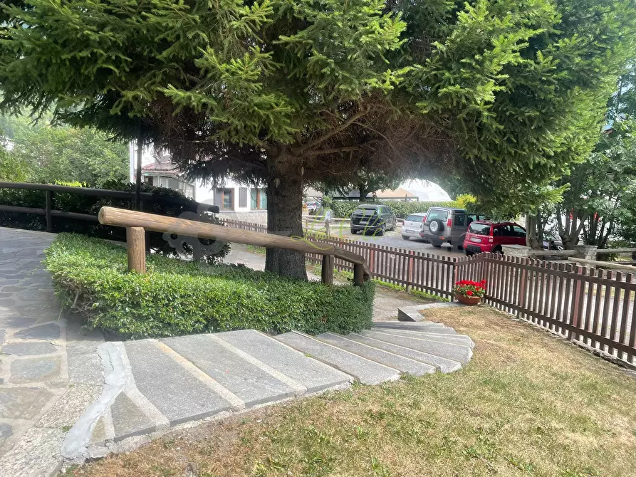 Immagine 10 di Trilocale in affitto  a Courmayeur
