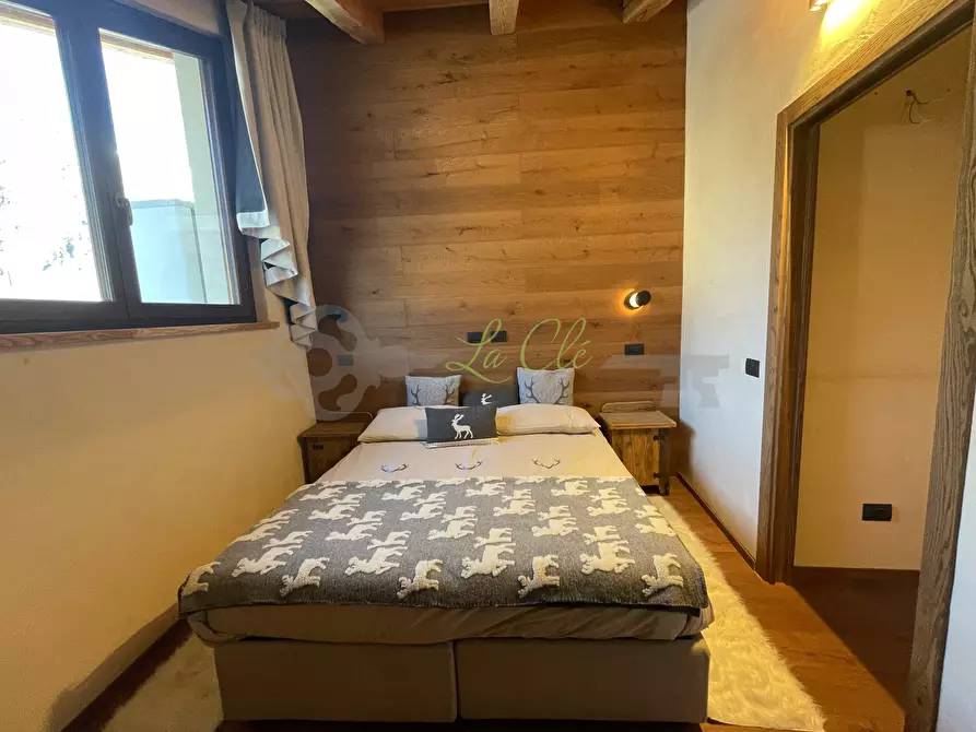 Immagine 15 di Trilocale in affitto  in Via Roma 47 a Courmayeur