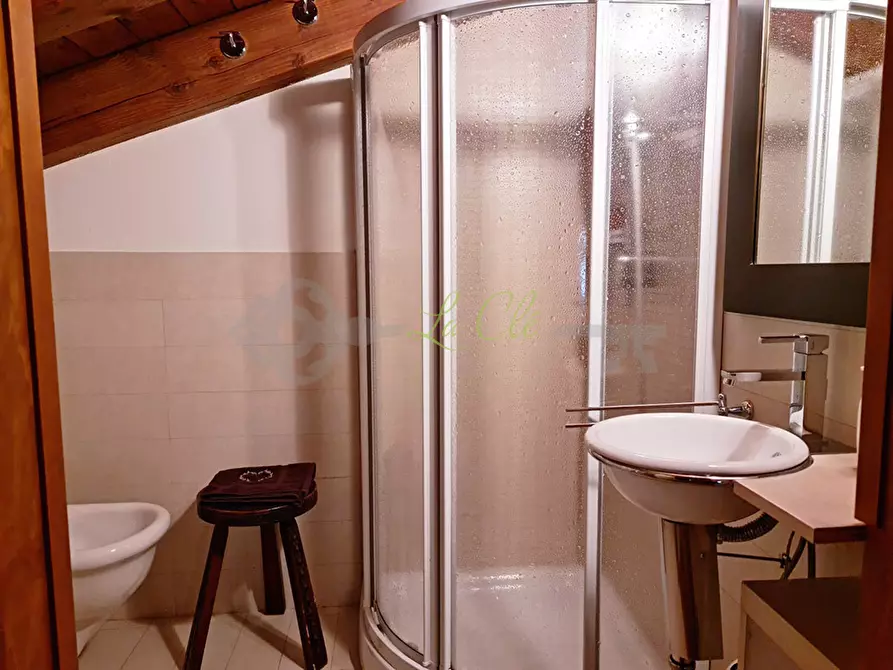 Immagine 17 di Trilocale in affitto  in Rue de Verrand 41 a Pre'-Saint-Didier