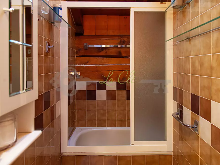 Immagine 23 di Quadrilocale in vendita  in Frazione Biolley 69 a Morgex