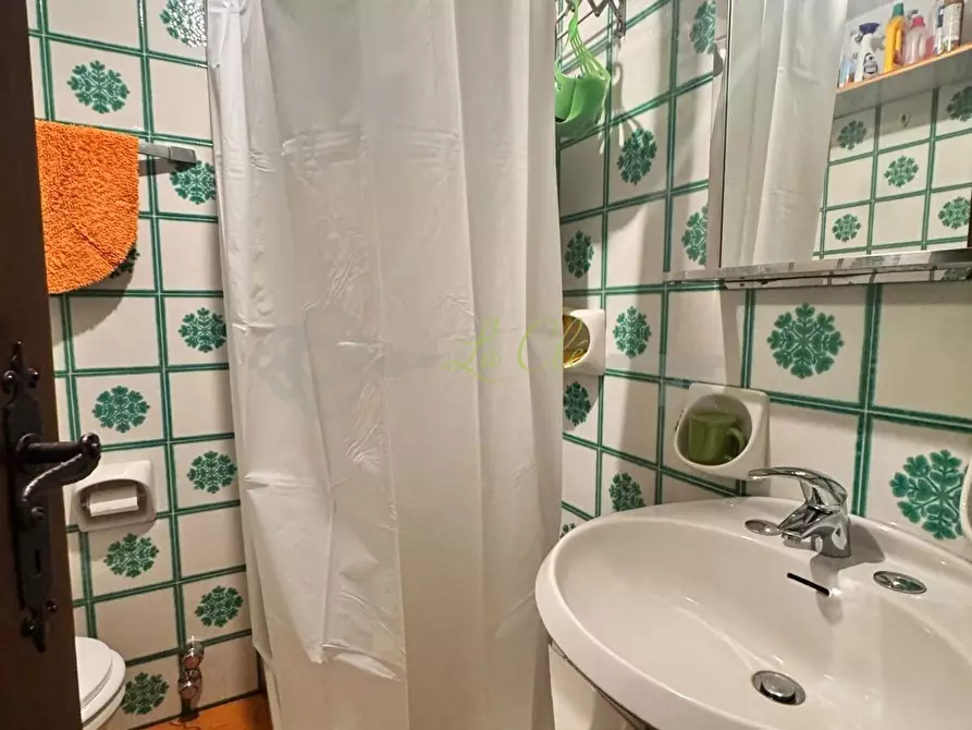 Immagine 9 di Bilocale in vendita  a Morgex
