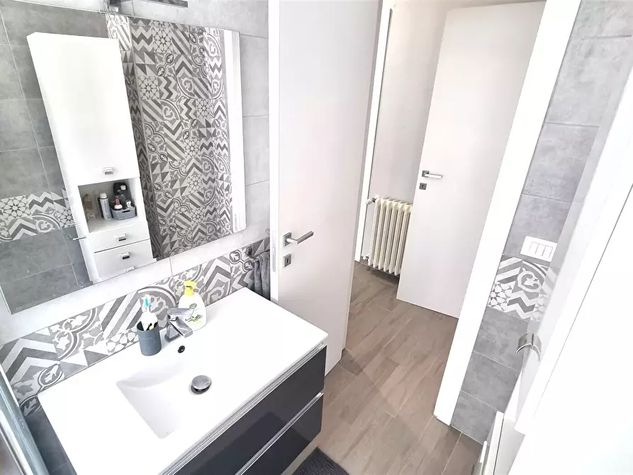 Immagine 13 di Quadrilocale in vendita  a Parma