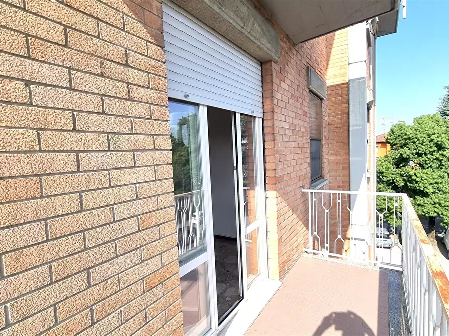 Immagine 7 di Trilocale in affitto  in Strada Langhirano 462 a Parma