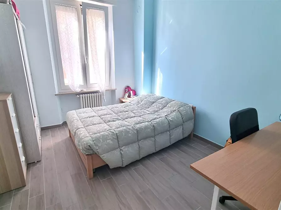 Immagine 15 di Quadrilocale in vendita  a Parma