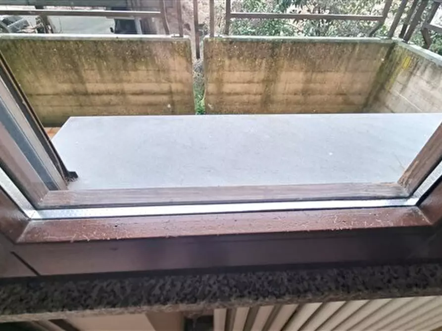 Immagine 23 di Bilocale in vendita  in Strada Val Parma 188 a Parma